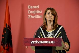 VV: Rrënimi social po ndodh para syve tanë nga Qeveria Pronto