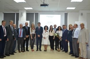 Diplomuan studentët e parë të Universitetit “Kadri Zeka” në Gjilan