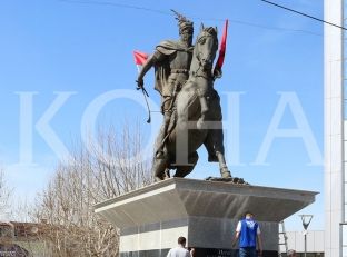 Skënderbeu rrëzon Karagjorgjen në Bujanoc [foto]