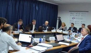 Bordi i AKP-së miraton shpërndarjen e pagesave të kreditorëve për 9 ndërmarrje shoqërore