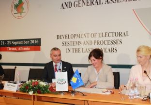 KQZ-ja nënshkruan Deklaratën e pranimit në ACEEEO