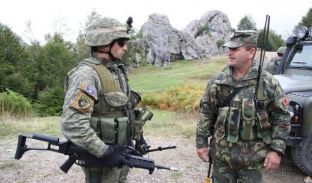  Pamje nga stërvitja e përbashkët e FA-FSK dhe British Army [foto]