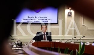 Kryesia e Kuvendit sot për dy interpelancat e kryeministrit