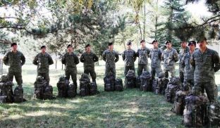 Pjesëtarë të FSK-së marrin pjesë në garën “Cambrian Patrol” në Britani