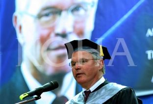 Hill: Shqipëria nuk donte të ishte një me Kosovën