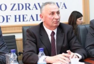  Ndër 8 specializantë, edhe djali e reja e sekretarit të pezulluar të MSH