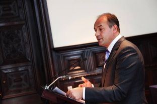 Hoxhaj në Holandë: Dialogu ka kuptim vetëm kur të përfundojë me njohje