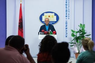 Vasili: Vendimi i KiE për Kosovën është historik