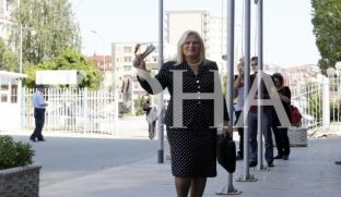 Brovina: Serbia po fshikullon me kamxhikun e luftës