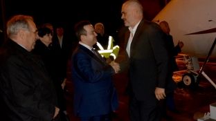  Rama në Beograd pritet nga Daçiqi, Vuçiqi “nuk pati kohë”
