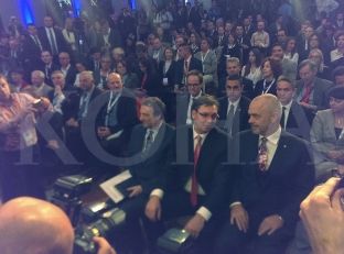 Rama përsërit në Beograd: Sa më shpejt ta njohë Kosovën Serbia, aq më mirë do të jetë