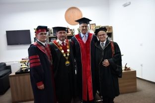  Thaçit i ndahet titulli “Doctor Honoris Causa” nga Universiteti i Tetovës