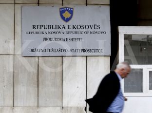 Parashkrimi shpëton 20 prokurorë nga ndëshkimi