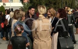 Në Prishtinë sërish protestohet kundër dhunës ndaj të miturës në Rahovec