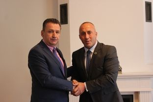 Në AAK anëtarësohet Veli Bytyçi