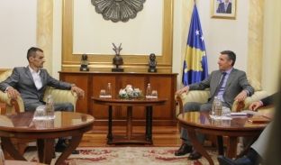 Veseli: Shpesh e vizitoj veriun, por nuk e shfaqi publikisht