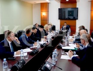 Të gjithë deputetët pajtohen: RTK po tejkalon shpenzimet në çdo kategori [video]