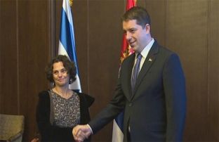 Serbia falënderon Izraelin që s’e njeh Kosovën