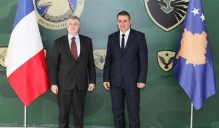 Nevojitet përkrahja e Francës në transformimin e FSK-së