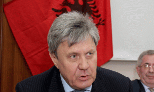   “Qëndrimi i pandryshuar i Rusisë ndaj Kosovës nuk i pengon raportet Rusi-Shqipëri”