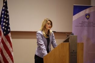 “Mos hiq dorë nga e drejta jote për trashëgimi dhe e drejta e pronës”