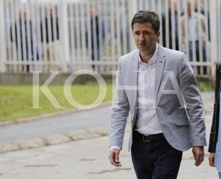 Demaku zyrtarizon dorëheqjen, kërkon pezullimin e “vendimit absurd”