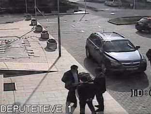 Mospajtime e zënka ndërmjet ashkalinjve e egjiptianëve [video]