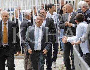 PDK: Dënimet e “Drenica II”, tentim për të krijuar baraspeshë me krimet e Serbisë