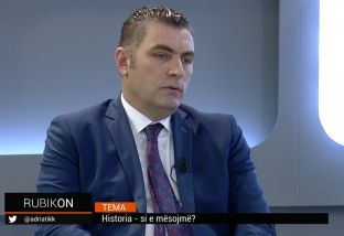 “Historia nuk është rivale e lëndëve profesionale”