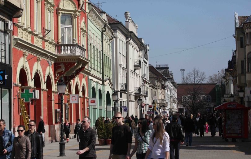 Në Suboticë jetojnë 384 shqiptarë, furrtarët ndihmojnë të varfrit