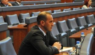 Daut Haradinaj: Nuk krahasohet Zahiri me Kuçin