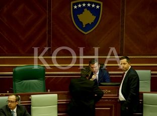 Ambasada amerikane kërkon respektimin e institucioneve të drejtësisë