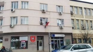 Koordinatori i PDK-së në Pejë kërcënohet me jetë nga nënkryetari i Komunës