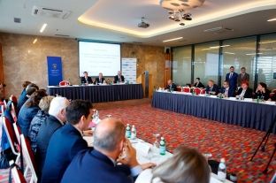 Veseli sheh “hapa të rëndësishëm në funksionimin e institucioneve të pavarura”