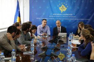 Studentët nga Franca, Gjermania, Serbia dhe Kosova vizituan Prokurorin e Shtetit