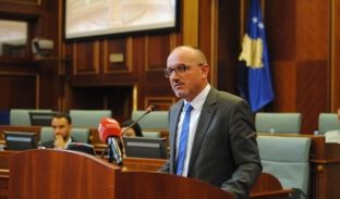 Sigurimet shëndetësore, shpresa e ministrit për listën e barnave esenciale