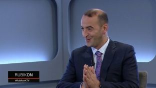 Haradinaj thotë se njoftimi i MPJ-së “mos udhëtoni në Serbi”, është humor i zi