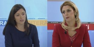 Haxhiu: Deliu-Kodra e sheh Kuvendin si sfilatë mode, nuk ka bërë asgjë për Kosovën