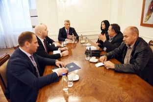  Thaçi: Fati i të gjithë të pagjeturve të zbardhet sa më parë