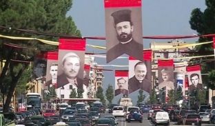  Rreth 10 mijë vetë pritet të tubohen në ceremoninë e Lumturimit të 38 martirëve katolikë 