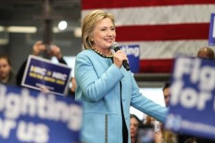 Në Prishtinë sot mbahet manifestimi “Së bashku për Hillary Clinton”
