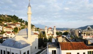 BBC: Shqipëria, vendi i famshëm për tolerancën fetare [foto]