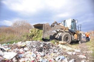 Largohen dy deponi me mbeturina nga Prilluzha