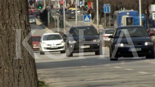 Policia detyron më shumë se 100 makina për kontroll teknike [video]