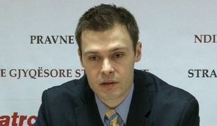 Sejdiu numëron “fajtorët” e vdekjes së Astrit Deharit