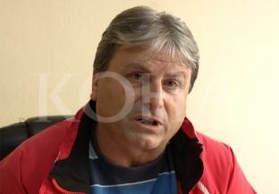  Zyrtari i ministrisë kërcënon me padi nëse nuk gradohet në pozitë që thotë se e meriton [video]