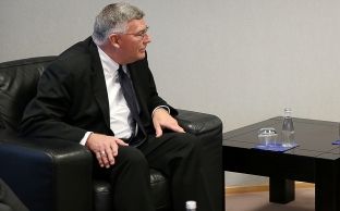  Schwendiman: Veprimet procedurale, sa më shpejt që të jetë e mundshme