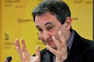 Judah: Trumpi është si Shesheli, me të Serbia nuk do ta marrë Kosovën