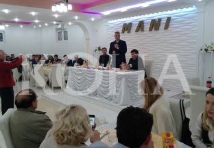  Thaçi inkurajon mësimdhënësit për paga më të larta