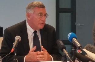 Schwendiman kërkon që Specialja të hapë zyrë në Beograd